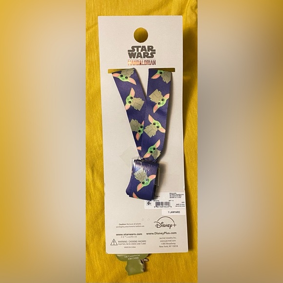 Star Wars The Mandalorian Lanyard - Picture 2 of 2
